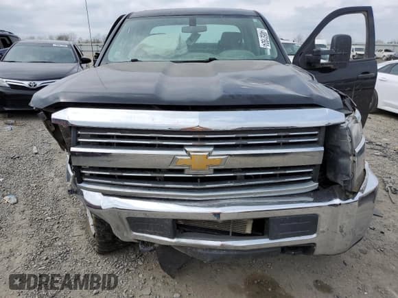 ✅ 2015 Chevrolet Silverado 2500HD • VIN: 1GB2KUEG8FZ553634 • Лот: 48521924. Опубликован ранее на Copart с пробегом Не указан. Бесплатный доступ к архиву аукционных продаж из США и подробный отчёт об истории автомобиля на DreamBid. Изображение 11.