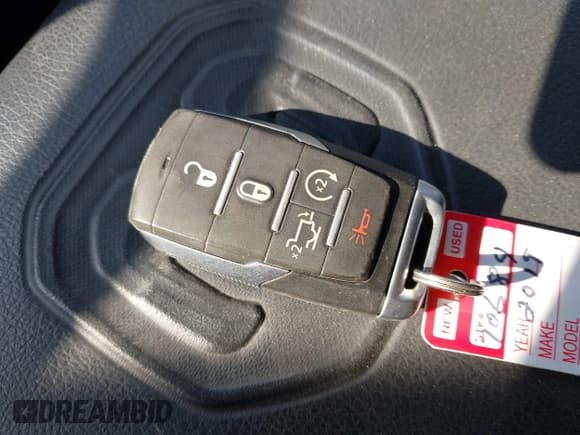 ✅ 2019 Ram 1500 Laramie • VIN: 1C6SRFJT4KN546016 • Lot: 43396707. Listed on IAAI with 92,637 mi. Free auction sales archive from the USA and detailed vehicle history report at DreamBid. Image 11.