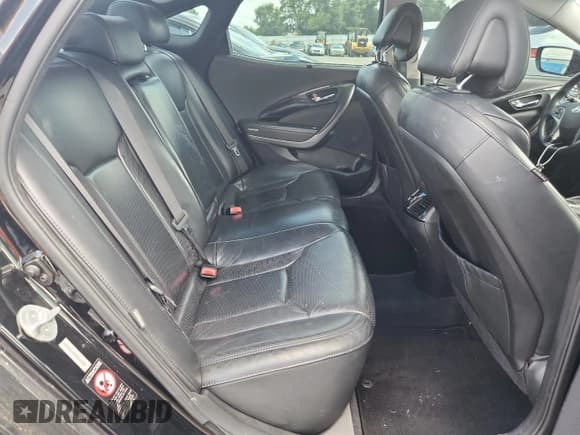 ✅ 2013 Hyundai Azera • VIN: KMHFH4JG4DA311870 • Лот: 65090225. Опубликован ранее на Copart с пробегом 271 082 миль. Бесплатный доступ к архиву аукционных продаж из США и подробный отчёт об истории автомобиля на DreamBid. Изображение 10.