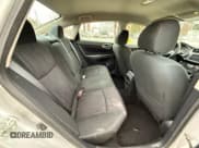 ✅ 2019 Nissan Sentra S • VIN: 3N1AB7AP2KY312531 • Lot: 48385555. Wystawiony na Copart z przebiegiem 62 015 mil. Bezpłatny archiwum sprzedaży aukcyjnych z USA i szczegółowy raport historii pojazdu na DreamBid. Zdjęcie 6.