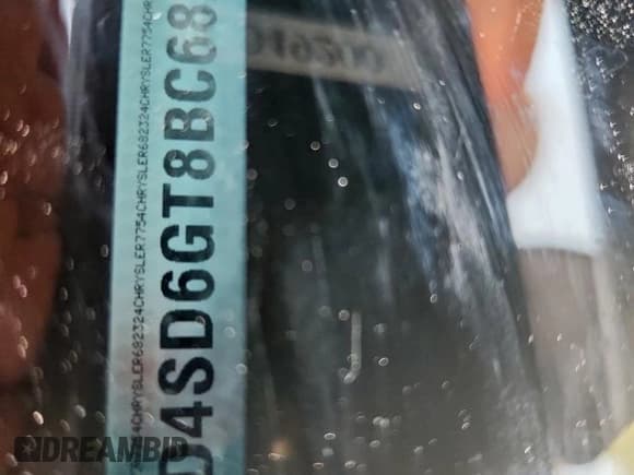 ✅ 2011 Dodge Durango R/T • VIN: 1D4SD6GT8BC682324 • Lot: 71845695. Listed on Copart with 164,759 mi. Free auction sales archive from the USA and detailed vehicle history report at DreamBid. Image 13.