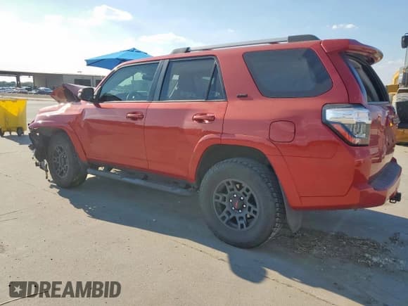 ✅ 2022 Toyota 4Runner SR5 Premium • VIN: JTEFU5JR5N5269237 • Lot: 84646705. Listed on Copart with 30,874 mi. Free auction sales archive from the USA and detailed vehicle history report at DreamBid. Image 2.