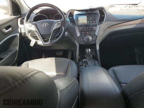 ✅ 2018 Hyundai Santa Fe Ultimate • VIN: 5XYZWDLA0JG549839 • Лот: 51092454. Опубликован ранее на Copart с пробегом 44 029 миль. Бесплатный доступ к архиву аукционных продаж из США и подробный отчёт об истории автомобиля на DreamBid. Изображение 8.