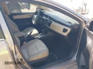 ✅ 2014 Toyota Corolla LE Eco • VIN: 5YFBPRHE9EP072014 • Lot: 43012589. Wystawiony na IAAI z przebiegiem 123 305 mil. Bezpłatny archiwum sprzedaży aukcyjnych z USA i szczegółowy raport historii pojazdu na DreamBid. Zdjęcie 5.