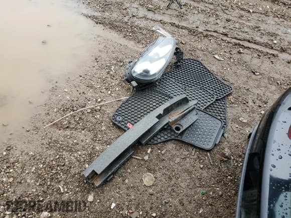 ✅ 2010 Volkswagen Golf GTI • VIN: WVWHV7AJ5AW182930 • Лот: 72820464. Опубликован ранее на Copart с пробегом 102 681 миль. Бесплатный доступ к архиву аукционных продаж из США и подробный отчёт об истории автомобиля на DreamBid. Изображение 14.