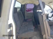 ✅ 2010 Chevrolet Silverado 2500HD • VIN: 1GC5CVBG2AZ222556 • Lot: 41948331. Wystawiony na IAAI z przebiegiem 213 515 mil. Bezpłatny archiwum sprzedaży aukcyjnych z USA i szczegółowy raport historii pojazdu na DreamBid. Zdjęcie 8.