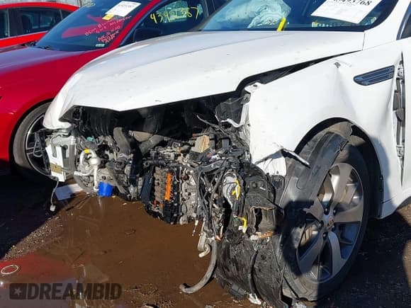 ✅ 2019 Kia Optima LX • VIN: 5XXGT4L30KG306779 • Lot: 43493768. Wystawiony na IAAI z przebiegiem Nie podano. Bezpłatny archiwum sprzedaży aukcyjnych z USA i szczegółowy raport historii pojazdu na DreamBid. Zdjęcie 6.