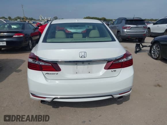 ✅ 2016 Honda Accord EX-L • VIN: 1HGCR3F01GA002373 • Лот: 43517311. Опубликован ранее на IAAI с пробегом 158 729 миль. Бесплатный доступ к архиву аукционных продаж из США и подробный отчёт об истории автомобиля на DreamBid. Изображение 16.