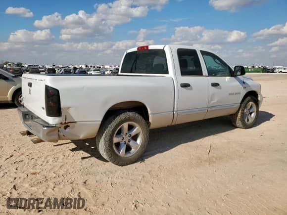 2006 Dodge 1500 Laramie with VIN 1D7HA18296S582601, listed as a Copart auction lot 86329235 with 276,344 mi miles and Clean title. Bid and sale history available at DreamBid. Image 3.