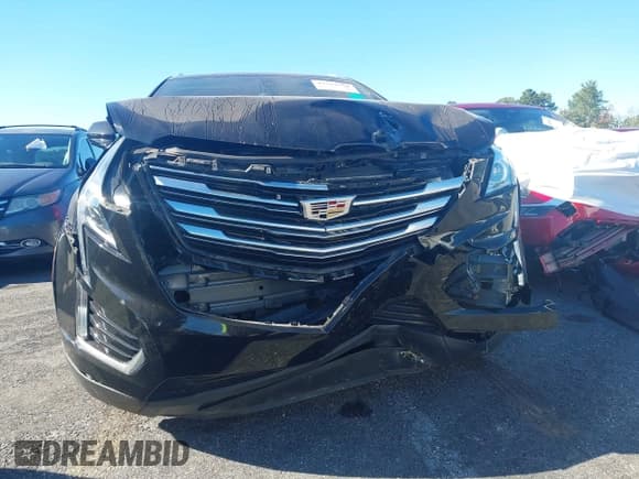 ✅ 2018 Cadillac XT5 FWD • VIN: 1GYKNARS3JZ236542 • Lot: 43582556. Listed on IAAI with 61,452 mi. Free auction sales archive from the USA and detailed vehicle history report at DreamBid. Image 6.