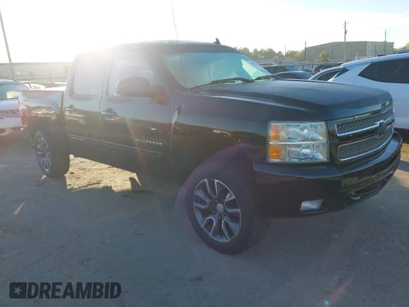 ✅ 2013 Chevrolet Silverado 1500 LTZ • VIN: 3GCPKTE7XDG137822 • Lot: 43575946. Listed on IAAI with 199,827 mi. Free auction sales archive from the USA and detailed vehicle history report at DreamBid. Image 1.
