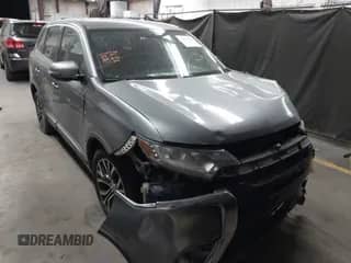 2018 Mitsubishi Outlander SE with VIN JA4AD3A33JJ003936, listed as a IAAI auction lot 43525448 with 252,718 mi miles and . Bid and sale history available at DreamBid. Image 1.