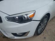 ✅ 2016 Kia Cadenza Premium • VIN: KNALN4D75G5215686 • Lot: 43364025. Wystawiony na IAAI z przebiegiem 103 914 mil. Bezpłatny archiwum sprzedaży aukcyjnych z USA i szczegółowy raport historii pojazdu na DreamBid. Zdjęcie 6.