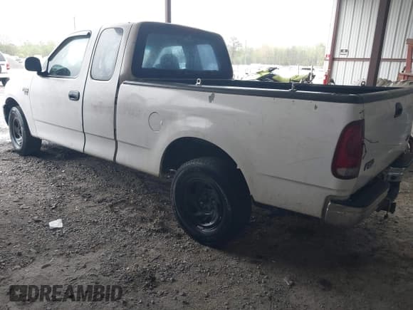 ✅ 2001 Ford F-150 XL • VIN: 1FTRX17W91NA22392 • Lot: 41979352. Listed on IAAI with 277,943 mi. Free auction sales archive from the USA and detailed vehicle history report at DreamBid. Image 3.