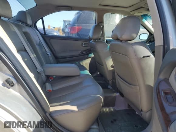 ✅ 2000 Infiniti I30 Luxury • VIN: JNKCA31A1YT204074 • Лот: 77904594. Опубликован ранее на Copart с пробегом 181 240 миль. Бесплатный доступ к архиву аукционных продаж из США и подробный отчёт об истории автомобиля на DreamBid. Изображение 10.