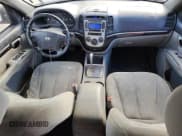 ✅ 2009 Hyundai Santa Fe Limited • VIN: 5NMSH13E49H298984 • Lot: 86452265. Listed on Copart with 204,429 mi. Free auction sales archive from the USA and detailed vehicle history report at DreamBid. Image 8.