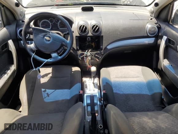 ✅ 2011 Chevrolet Aveo 1LT • VIN: KL1TD5DE0BB154808 • Lot: 59940335. Wystawiony na Copart z przebiegiem 123 949 mil. Bezpłatny archiwum sprzedaży aukcyjnych z USA i szczegółowy raport historii pojazdu na DreamBid. Zdjęcie 8.