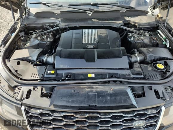 ✅ 2019 Land Rover Range Rover Sport HSE • VIN: SALWR2RV4KA852156 • Lot: 71552585. Listed on Copart with 97,906 mi. Free auction sales archive from the USA and detailed vehicle history report at DreamBid. Image 11.