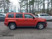 ✅ 2009 Jeep Patriot Sport • VIN: 1J4FT28B69D122011 • Lot: 41740188. Wystawiony na IAAI z przebiegiem 111 848 mil. Bezpłatny archiwum sprzedaży aukcyjnych z USA i szczegółowy raport historii pojazdu na DreamBid. Zdjęcie 13.