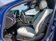 ✅ 2018 Mercedes-Benz C 300 • VIN: 55SWF4JB7JU247484 • Lot: 70246275. Wystawiony na Copart z przebiegiem 109 275 mil. Bezpłatny archiwum sprzedaży aukcyjnych z USA i szczegółowy raport historii pojazdu na DreamBid. Zdjęcie 7.