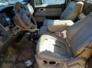 ✅ 2010 Ford F-150 XL • VIN: 1FTMF1CW1AFC28142 • Lot: 91203515. Wystawiony na Copart z przebiegiem 178 389 mil. Bezpłatny archiwum sprzedaży aukcyjnych z USA i szczegółowy raport historii pojazdu na DreamBid. Zdjęcie 7.