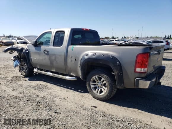 ✅ 2008 GMC Sierra 1500 Work Truck • VIN: 1GTEC19X88Z232307 • Лот: 82250485. Опубликован ранее на Copart с пробегом 167 119 миль. Бесплатный доступ к архиву аукционных продаж из США и подробный отчёт об истории автомобиля на DreamBid. Изображение 2.