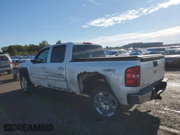 ✅ 2010 Chevrolet Silverado 1500 LTZ • VIN: 3GCRKTE38AG289163 • Lot: 85348555. Listed on Copart with 228,682 mi. Free auction sales archive from the USA and detailed vehicle history report at DreamBid. Image 2.