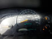 ✅ 2005 Chevrolet Suburban LS • VIN: 3GNEC16Z35G186832 • Лот: 79968144. Опубликован ранее на Copart с пробегом 237 942 миль. Бесплатный доступ к архиву аукционных продаж из США и подробный отчёт об истории автомобиля на DreamBid. Изображение 9.