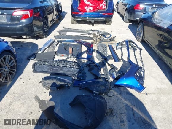 ✅ 2024 Audi Q5 S line Premium Plus • VIN: WA1EAAFY6R2094838 • Lot: 43475142. Listed on IAAI with 6,180 mi. Free auction sales archive from the USA and detailed vehicle history report at DreamBid. Image 18.