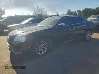 ✅ 2017 Chrysler 300 C • VIN: 2C3CCAEG1HH566440 • Лот: 94252915. Опубликован ранее на Copart с пробегом 80 195 миль. Бесплатный доступ к архиву аукционных продаж из США и подробный отчёт об истории автомобиля на DreamBid. Изображение 1.