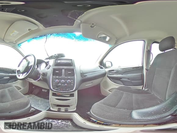 ✅ 2016 Dodge Grand Caravan SE • VIN: 2C4RDGBG1GR204370 • Lot: 82245345. Wystawiony na Copart z przebiegiem 94 297 mil. Bezpłatny archiwum sprzedaży aukcyjnych z USA i szczegółowy raport historii pojazdu na DreamBid. Zdjęcie 15.