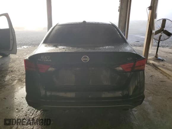 ✅ 2019 Nissan Altima SR • VIN: 1N4BL4CV3KC178359 • Lot: 90880785. Wystawiony na Copart z przebiegiem 162 438 mil. Bezpłatny archiwum sprzedaży aukcyjnych z USA i szczegółowy raport historii pojazdu na DreamBid. Zdjęcie 6.