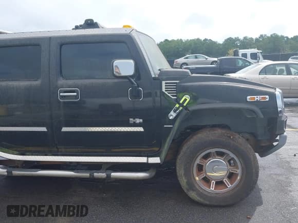 ✅ 2003 Hummer H2 • VIN: 5GRGN23U03H126860 • Lot: 42906502. Wystawiony na IAAI z przebiegiem Nie podano. Bezpłatny archiwum sprzedaży aukcyjnych z USA i szczegółowy raport historii pojazdu na DreamBid. Zdjęcie 17.