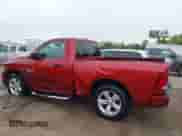 2013 Ram 1500 Express z VIN 3C6JR6ATXDG572482, wystawiony jako IAAI lot #42891027 z przebiegiem 144 622 mil mil oraz . Historia ofert i sprzedaży dostępna na DreamBid. Obrazek 14.