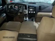 ✅ 2007 Toyota Tundra SR5 • VIN: 5TFBT54177X002605 • Lot: 50183395. Wystawiony na Copart z przebiegiem 115 096 mil. Bezpłatny archiwum sprzedaży aukcyjnych z USA i szczegółowy raport historii pojazdu na DreamBid. Zdjęcie 8.