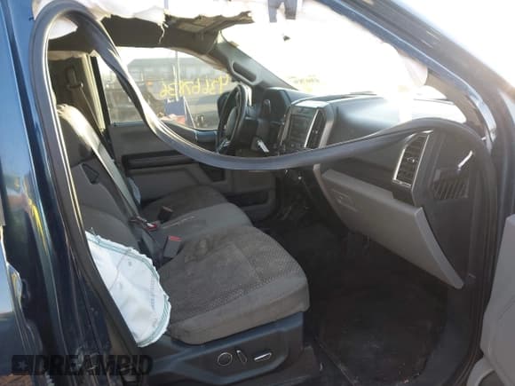 ✅ 2015 Ford F-150 XLT • VIN: 1FTEW1E81FFC91221 • Лот: 43667836. Опубликован ранее на IAAI с пробегом 196 240 миль. Бесплатный доступ к архиву аукционных продаж из США и подробный отчёт об истории автомобиля на DreamBid. Изображение 5.