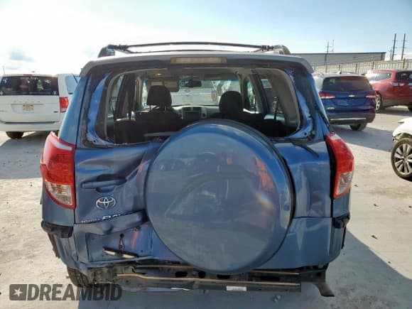 ✅ 2007 Toyota RAV4 Sport • VIN: JTMZD32V675052025 • Lot: 83964555. Listed on Copart with 184,511 mi. Free auction sales archive from the USA and detailed vehicle history report at DreamBid. Image 6.