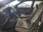 ✅ 2009 Honda Accord LX-P • VIN: 1HGCP26449A176590 • Lot: 94442785. Listed on Copart with 193,039 mi. Free auction sales archive from the USA and detailed vehicle history report at DreamBid. Image 7.