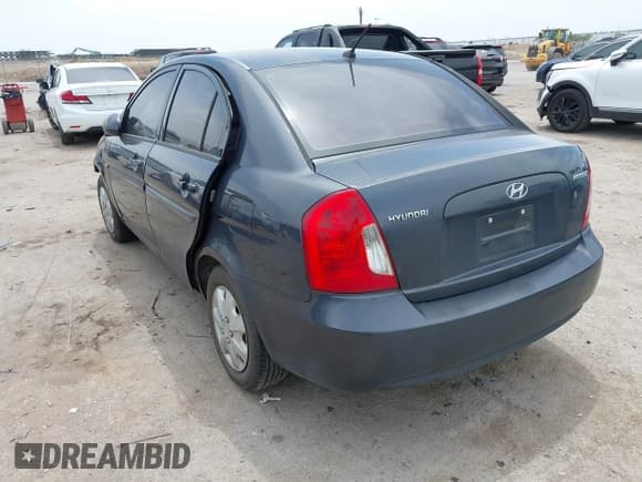 ✅ 2009 Hyundai Accent Auto GLS • VIN: KMHCN46C79U360777 • Лот: 42255343. Опубликован ранее на IAAI с пробегом 249 538 миль. Бесплатный доступ к архиву аукционных продаж из США и подробный отчёт об истории автомобиля на DreamBid. Изображение 3.