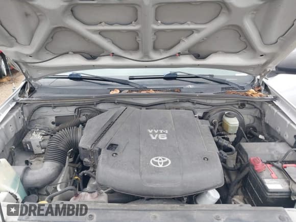 ✅ 2006 Toyota Tacoma PreRunner • VIN: 5TETU62N56Z228663 • Лот: 42204602. Опубликован ранее на IAAI с пробегом 145 518 миль. Бесплатный доступ к архиву аукционных продаж из США и подробный отчёт об истории автомобиля на DreamBid. Изображение 10.