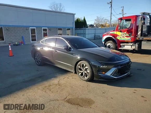 ✅ 2025 Hyundai Sonata SEL • VIN: KMHL64JA6SA474151 • Лот: 90014815. Опубликован ранее на Copart с пробегом 10 333 миль. Бесплатный доступ к архиву аукционных продаж из США и подробный отчёт об истории автомобиля на DreamBid. Изображение 13.