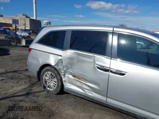 ✅ 2014 Honda Odyssey LX • VIN: 5FNRL5H26EB016326 • Lot: 43454638. Wystawiony na IAAI z przebiegiem 164 354 mil. Bezpłatny archiwum sprzedaży aukcyjnych z USA i szczegółowy raport historii pojazdu na DreamBid. Zdjęcie 6.