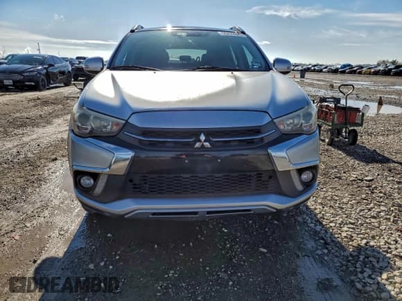 ✅ 2018 Mitsubishi Outlander SEL • VIN: JA4AP4AW2JZ000826 • Lot: 95277245. Listed on Copart with 174,357 mi. Free auction sales archive from the USA and detailed vehicle history report at DreamBid. Image 5.