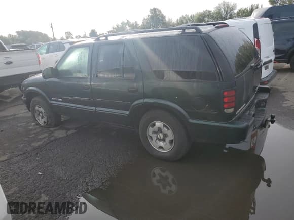 ✅ 2003 Chevrolet Blazer LS • VIN: 1GNDT13X43K162107 • Lot: 74463044. Wystawiony na Copart z przebiegiem 203 004 mil. Bezpłatny archiwum sprzedaży aukcyjnych z USA i szczegółowy raport historii pojazdu na DreamBid. Zdjęcie 2.