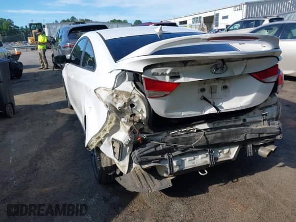 2013 Hyundai Elantra GS with VIN KMHDH6AE6DU014907, listed as a IAAI auction lot 42324748 with 188,499 mi miles and . Bid and sale history available at DreamBid. Image 6.