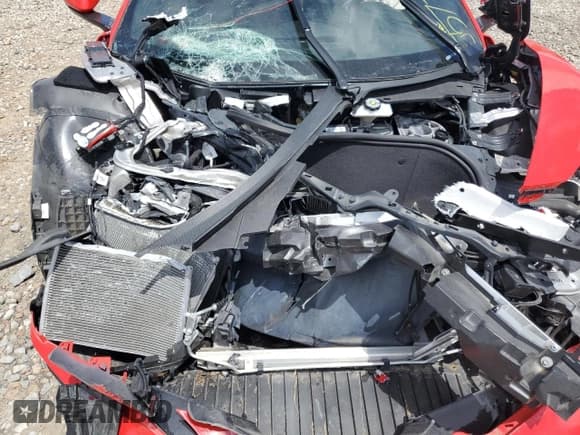 ✅ 2022 Chevrolet Corvette 1LT • VIN: 1G1YA2D43N5111511 • Lot: 57722565. Wystawiony na Copart z przebiegiem Nie podano. Bezpłatny archiwum sprzedaży aukcyjnych z USA i szczegółowy raport historii pojazdu na DreamBid. Zdjęcie 11.