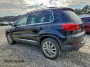 ✅ 2014 Volkswagen Tiguan S • VIN: WVGAV3AX0EW612542 • Lot: 93687315. Wystawiony na Copart z przebiegiem 118 692 mil. Bezpłatny archiwum sprzedaży aukcyjnych z USA i szczegółowy raport historii pojazdu na DreamBid. Zdjęcie 2.
