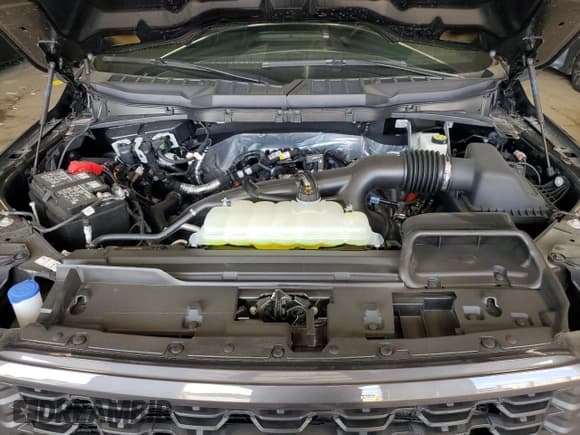 ✅ 2025 Ford F-150 STX • VIN: 1FTEW2LP8SKD54722 • Лот: 63263635. Опубликован ранее на Copart с пробегом 265 миль. Бесплатный доступ к архиву аукционных продаж из США и подробный отчёт об истории автомобиля на DreamBid. Изображение 11.