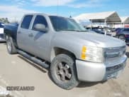 ✅ 2007 Chevrolet Silverado 1500 1LT • VIN: 2GCEC13C771560962 • Lot: 43507495. Listed on IAAI with 191,309 mi. Free auction sales archive from the USA and detailed vehicle history report at DreamBid. Image 1.