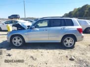 ✅ 2013 Mercedes-Benz GLK 350 • VIN: WDCGG5HB6DG009984 • Lot: 43527416. Listed on IAAI with 129,937 mi. Free auction sales archive from the USA and detailed vehicle history report at DreamBid. Image 15.